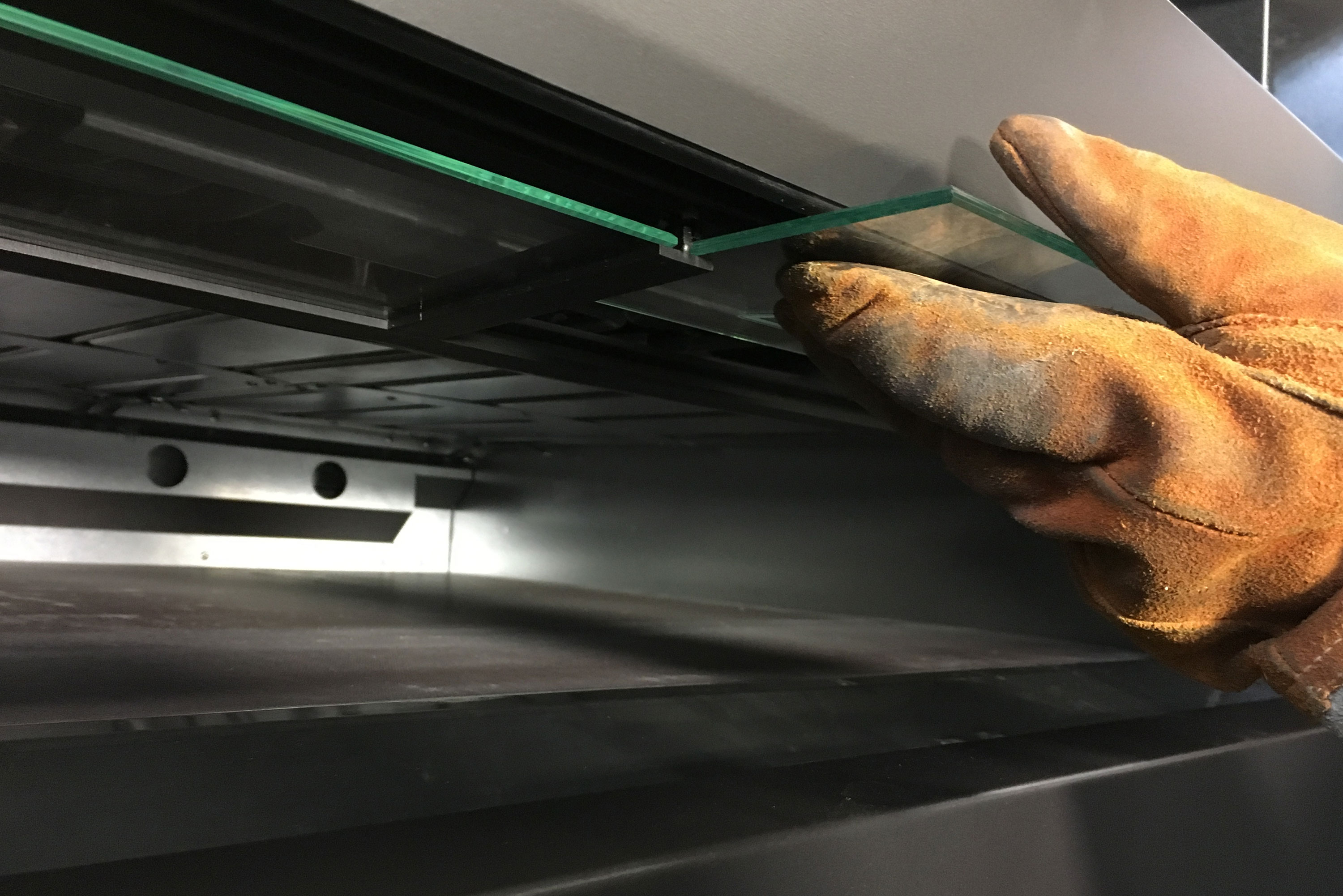 Vitres, Joints et Fermetures